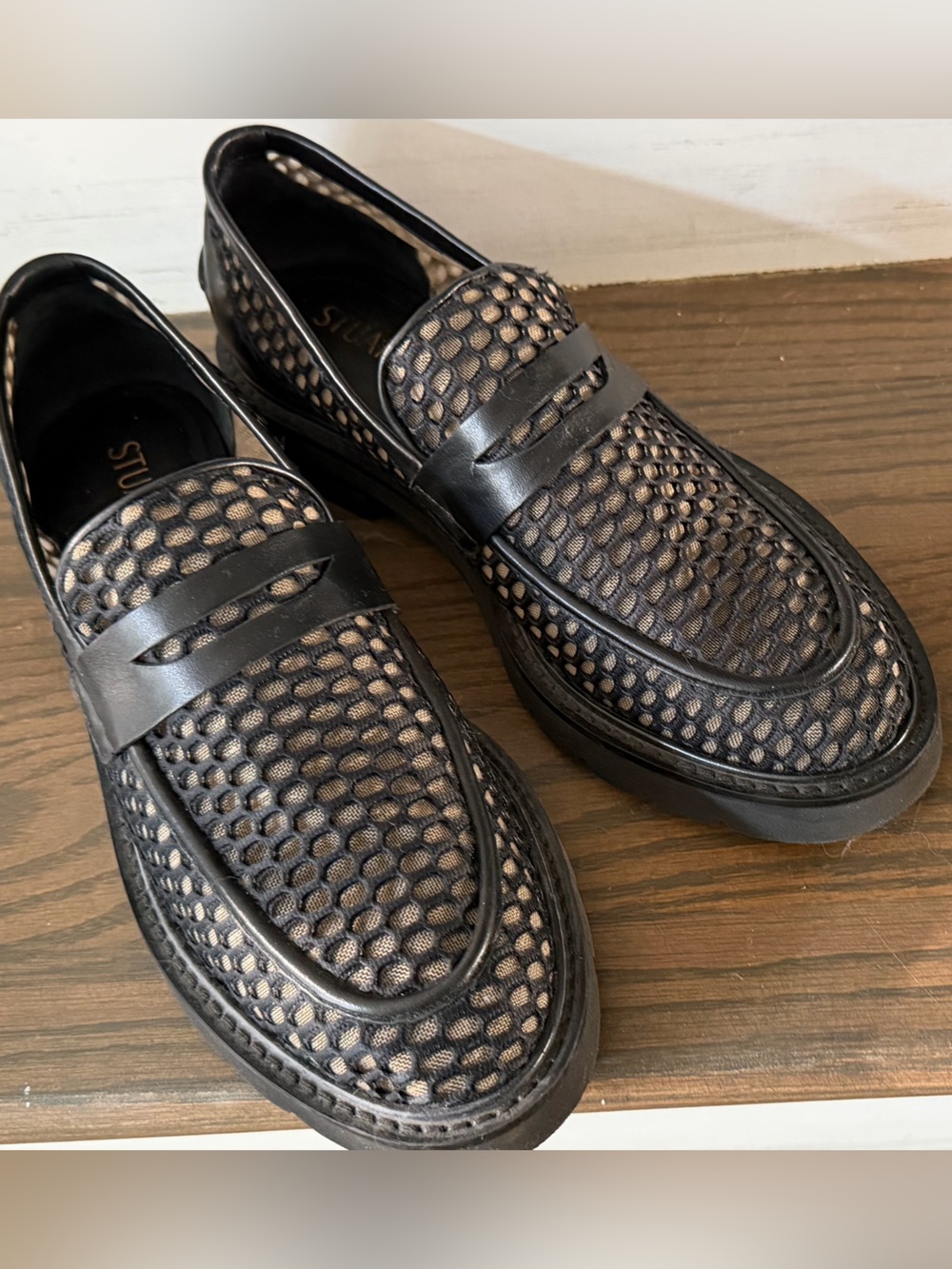 New Stuart Weitzman Hudson mocassin Black Woven Leather  with Textured Weave.